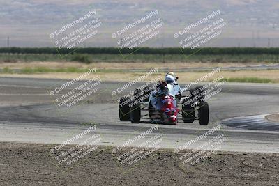 media/Jun-01-2024-CalClub SCCA (Sat) [[0aa0dc4a91]]/Group 4/Race/